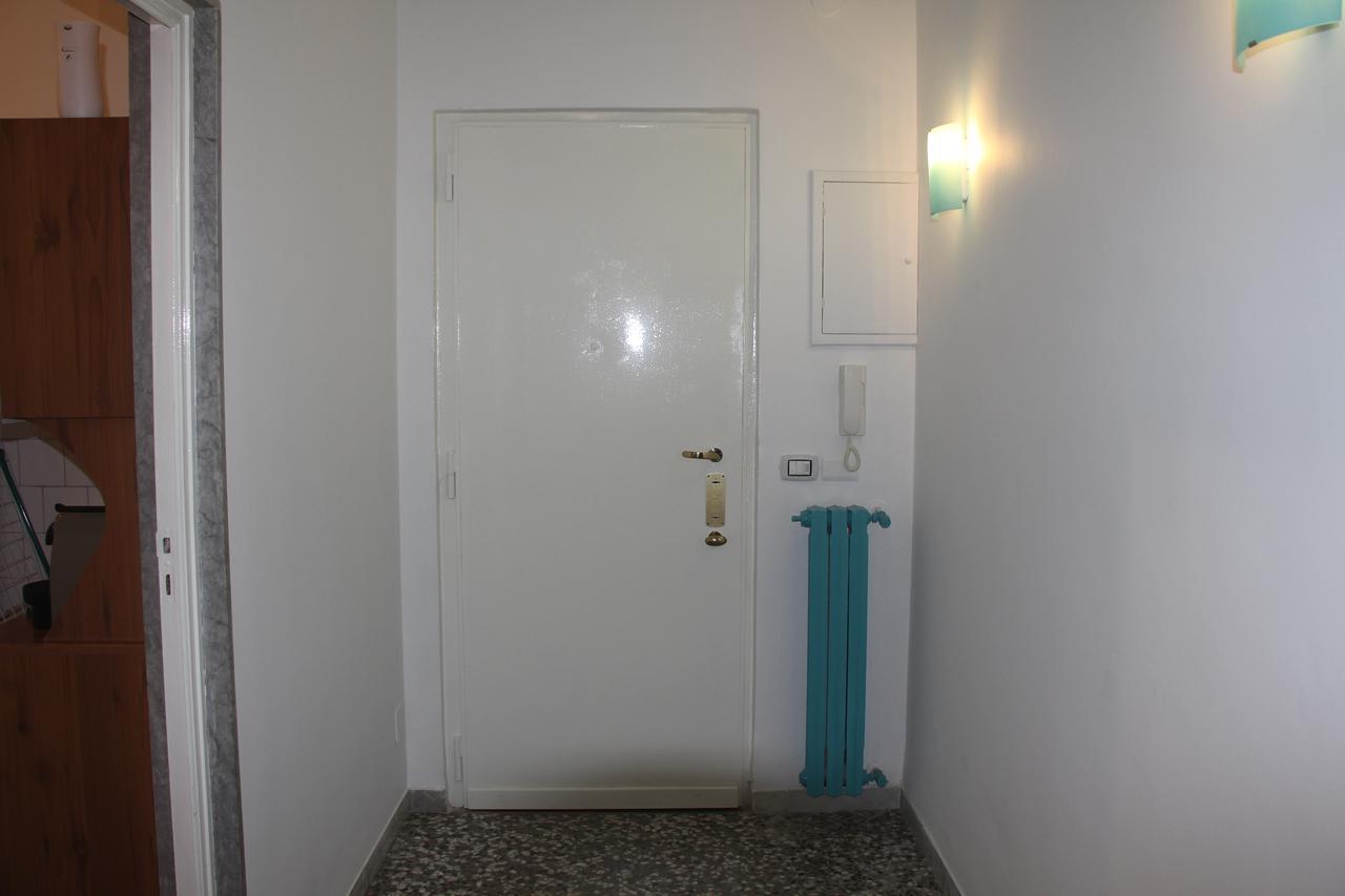 Bed and Breakfast I Due Baroni - Fronte Campus Bari Exterior foto