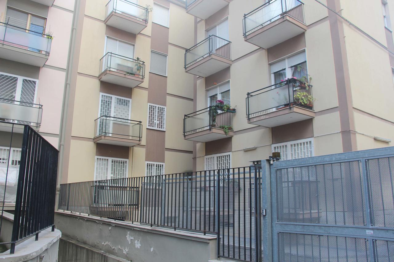 Bed and Breakfast I Due Baroni - Fronte Campus Bari Exterior foto